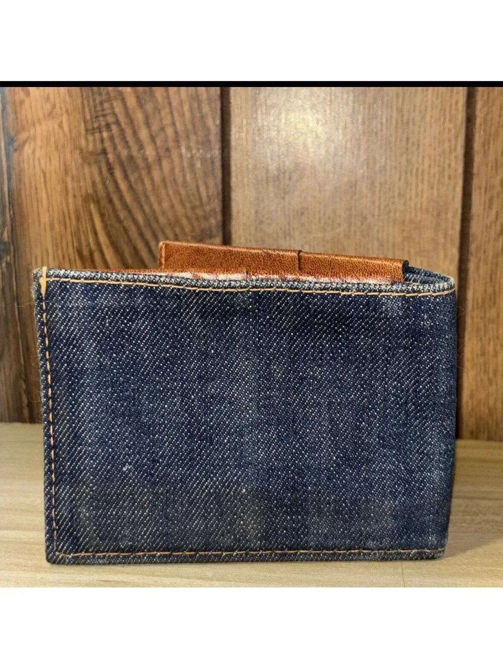 Vintage Levi’s Denim Wallet Bifold Men’s Single-Stitched Leather Interior & Tab